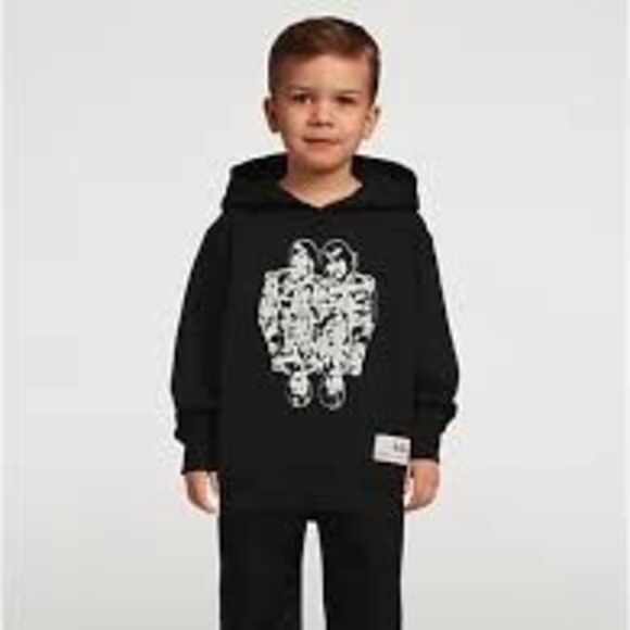 NWT Stella McCartney Kids x The Beatles hoodie.  Size 6 - Picture 1 of 9